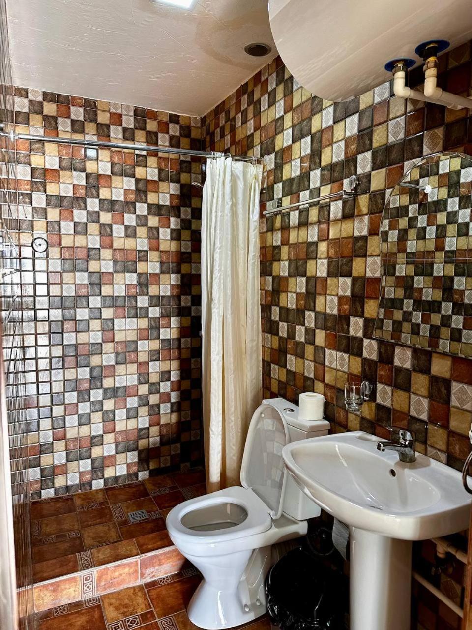Hotel Bashinjaghyan Sevan Dış mekan fotoğraf