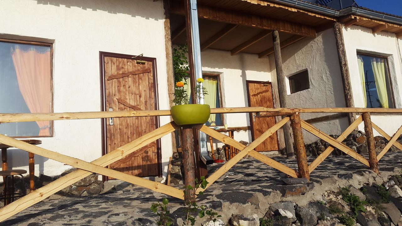 Hotel Bashinjaghyan Sevan Dış mekan fotoğraf