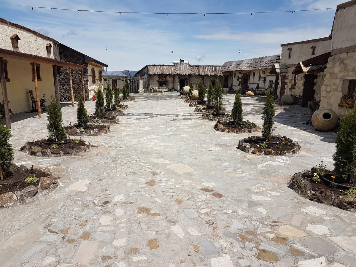 Hotel Bashinjaghyan Sevan Dış mekan fotoğraf